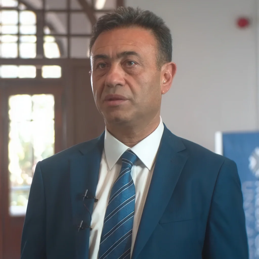 Prof. Dr. Hakan Alpay Karasu