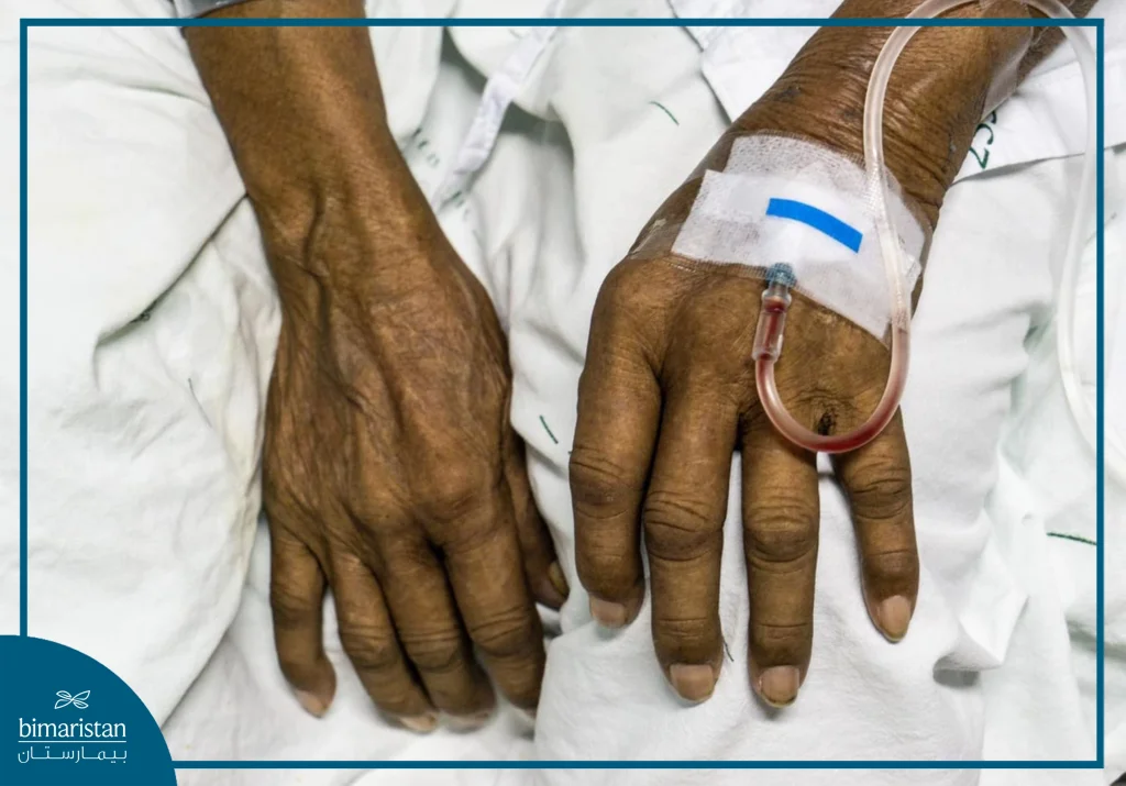 صورة توضح طريقة إعطاء نقي العظم للمريض في عملية نقل نقي العظم