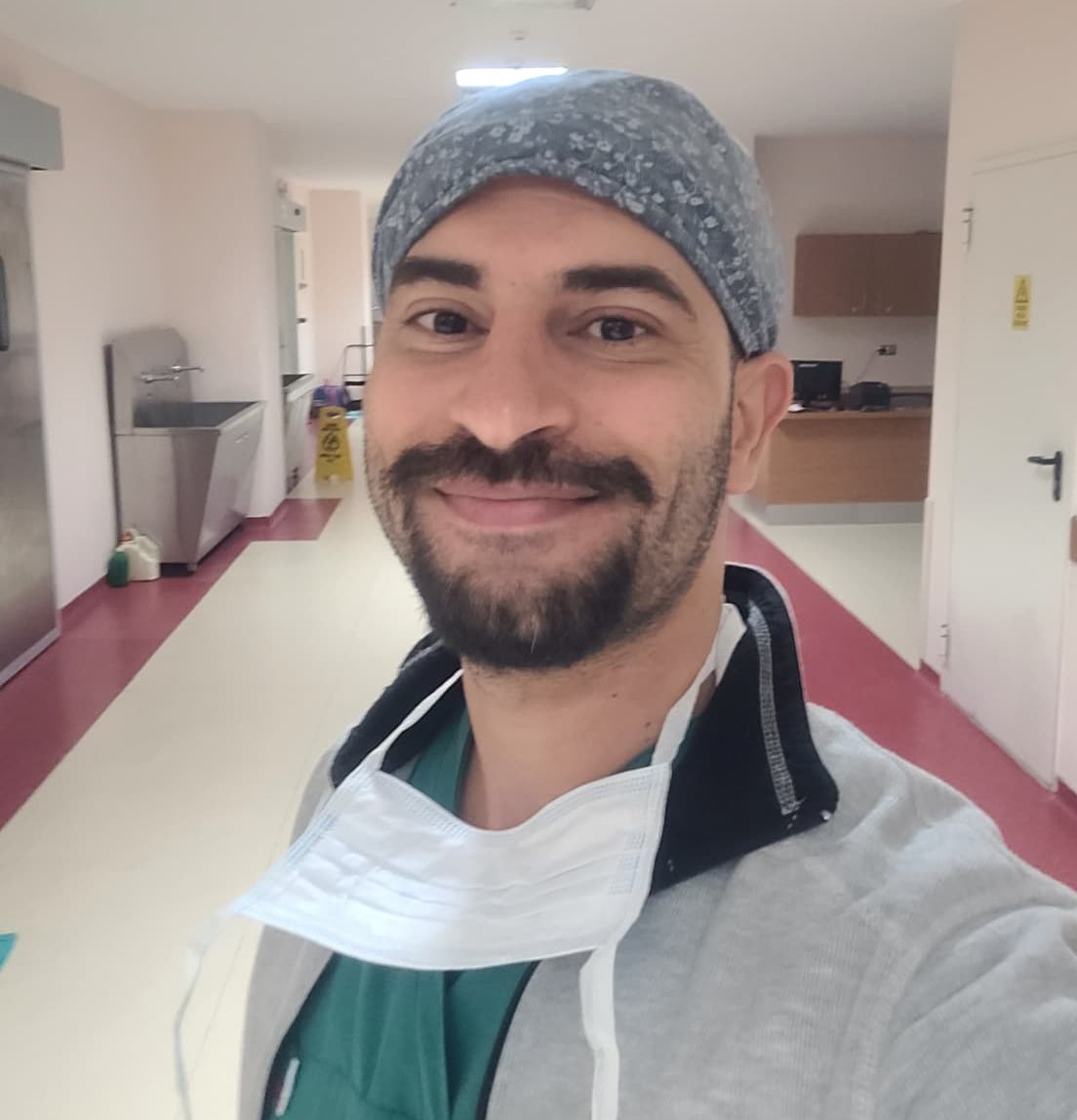 الدكتور محمد زيارة